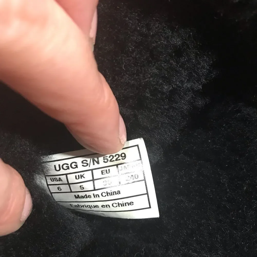✅Ugg Tall Classic Black Winter Boots